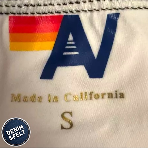 Aviator Nation 2 Piece LOGO ELASTIC KEYHOLE BRA & SHORTS SET - WHITE | EUC!♥️🌈⚡️ - Picture 10 of 16